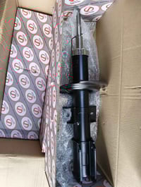 يتوفر غراض صدر فولفو 850 جديد صناعه الماني  دبه ماء محرك  واتر بم  درا...