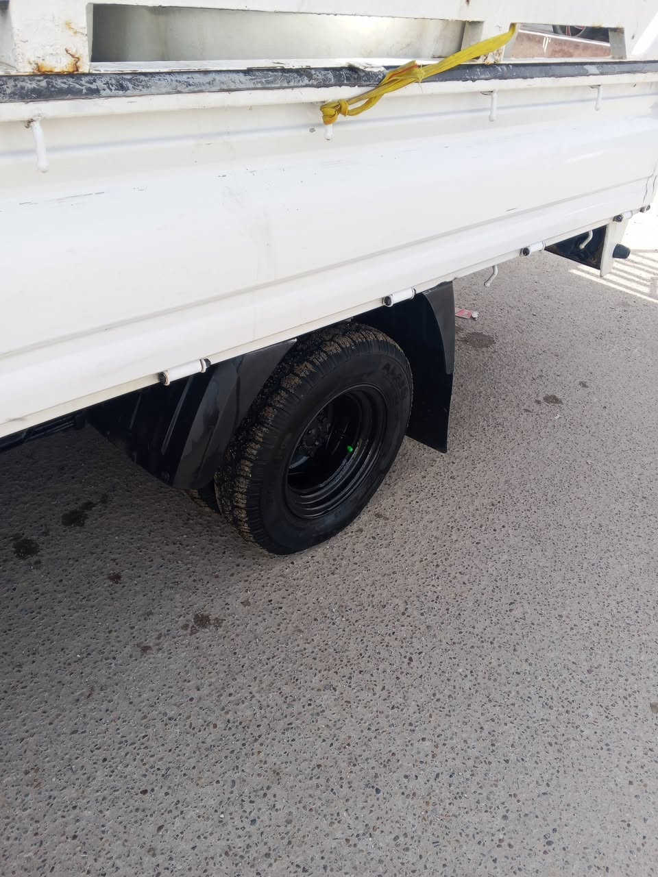 السلام عليكم
كيا نثية للبيع 2018
مكفولة كفالة عامة  شرط السونار رقم واسط 
تحويل مباشر 
العنوان بغداد ***********
