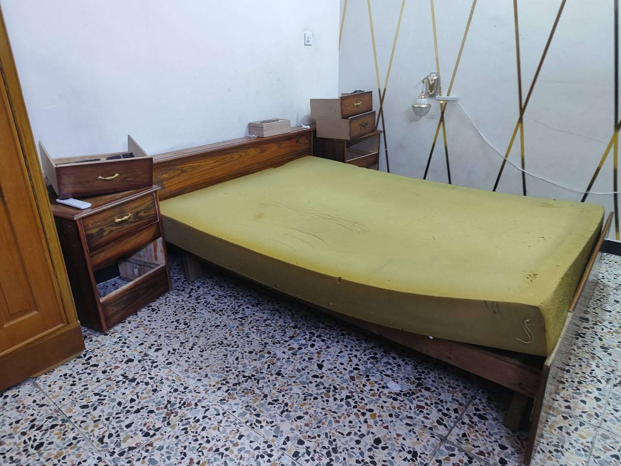 للبيع
غرفه نوم


**إذا كنت صاحب هذا الإعلان وتريد حذفه لأي سبب، رجاءا أرسل رسالة إلى الدعم الفني**