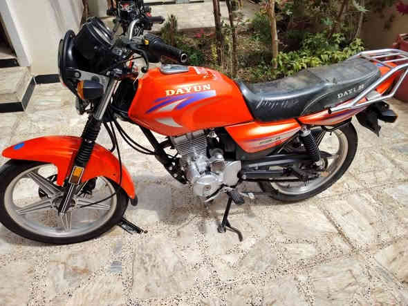 سلام عليكم دايون ٢٣ رقم وسنويه 1.800
***********
