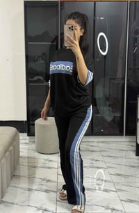 تراك نسائي • مقاسات L-3XL • توصيل محافظات