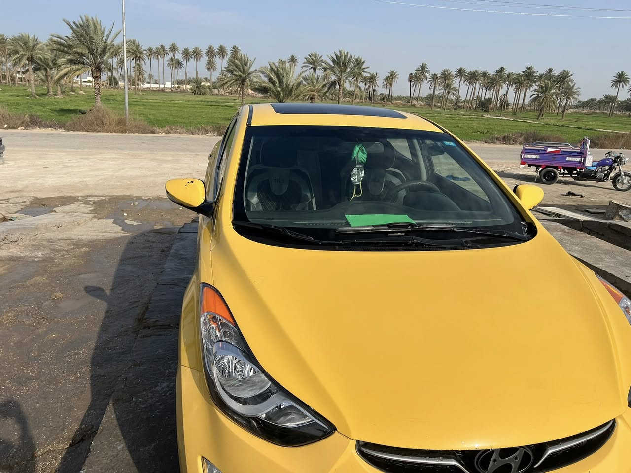 السلام الانتره ١٣وارد أمريكي فول مواصفات 
فتحه 
بصمه 
اشاير بالمري 
كشن كهربائي 
محرك دوش حادث خشم البنيد وبيها كد اشبرين بالباب الوره السايق 
مكينتها خير من الله 
حداديه فقط دبلات إماميه 
العنوان بابل الدبله الاتصال 
***********
السعر ١٠٥وبيها مجال
