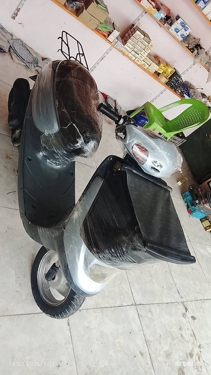 البيع دراجه منغولي ام السله الدراجة نضيفه وكامله وكله شغاله مكينه ناعمه فولل شلعه  معدل فول الدراجة انضف من الصوره المكان موديل 2007 المكان كربلاء الأمام عون السعر 250 وبيه مجال بسيط الرقم ***********
