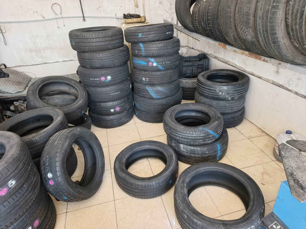 وصلتني وجبة تايرات حيل نضيفه متوفر لحجام من قياس 12لحد قياس 20 نضافتهن 100/100
مماني رمادي شارع 40
تواصل خاص او رقم 
***********
