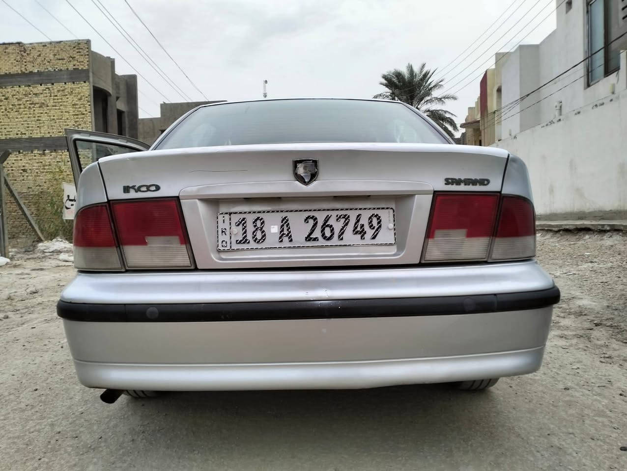 من رخصة الادمن للبيع سيارة سمند
موديل 2012
رقم بابل الجديد بأسمي 
مكفولة كفالة عامة من الصبغ والتبديل 
بيها فقط جراد 
حلوة او جديدة سيارة مال جناي جاهزة 
موجود فديو بالمنشور واضح كلشي
السعر مناسب 39 
مكان السيارة بابل مركز المدينة 
***********
