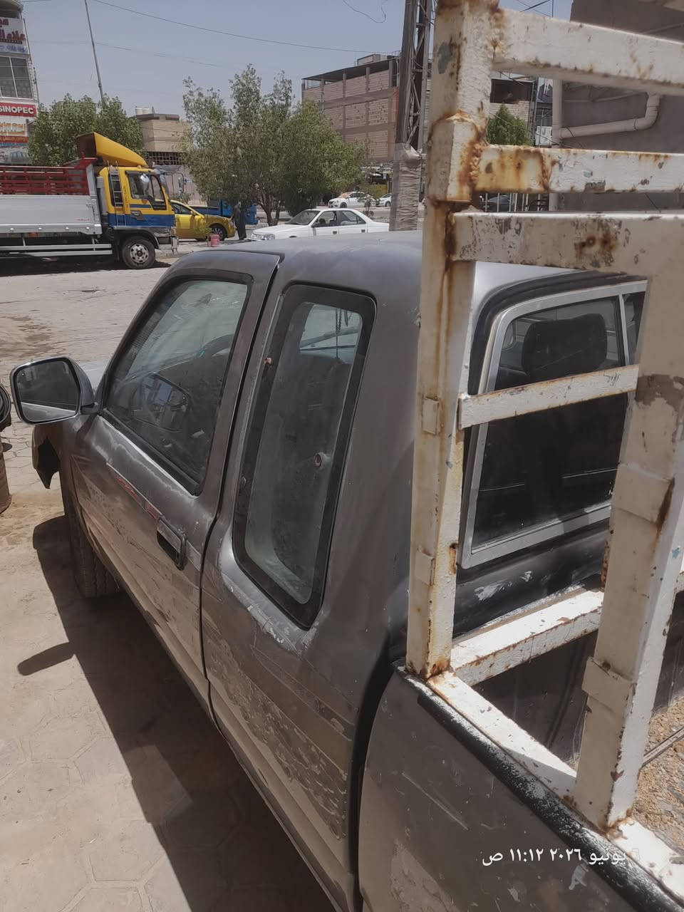السلام عليكم بيكم للبيع موديل ٩٣ مكينه وكير كروسيده رقم بغداد السعر ٣٢ وبيه مجال العنوان النجف للإستفسار الاتصال على الرقم ***********
