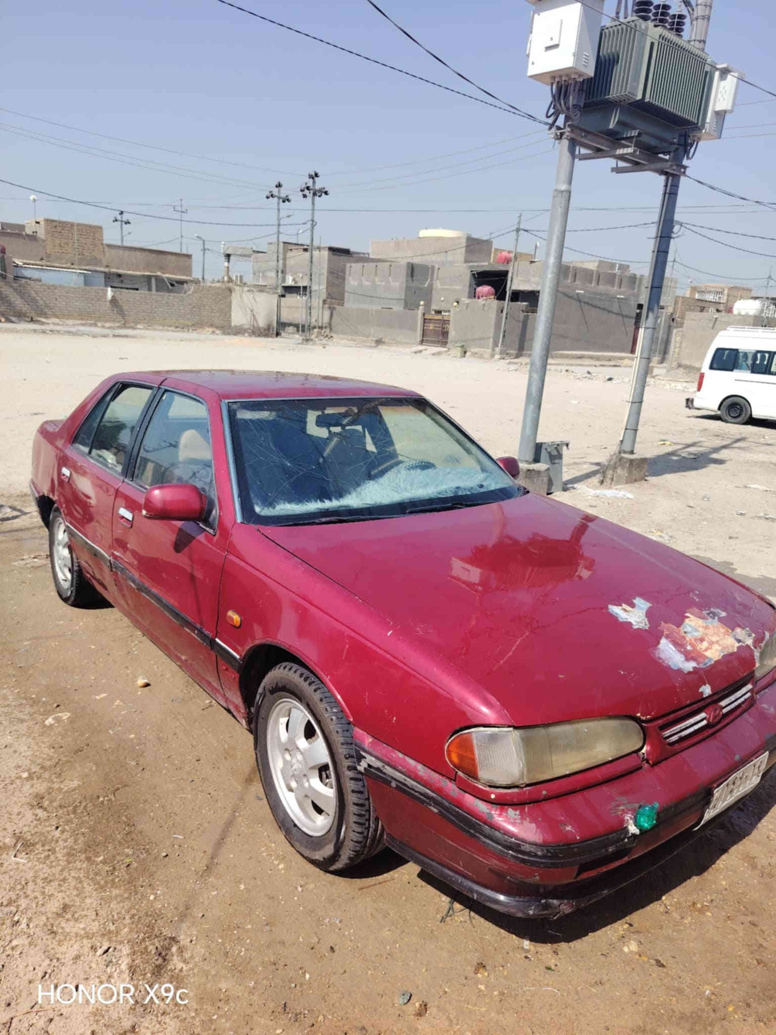 سوناتا موديل ٩٣
كير اوتو محرك ٢٠٠٠
سياره حلوه مال جناي 
السعر المطلوي ٢٠وبيها مجال 
مكان السياره الديوانيه ال بدير 
اي تفاصيل اضافيه اتصل ودلل 
***********
