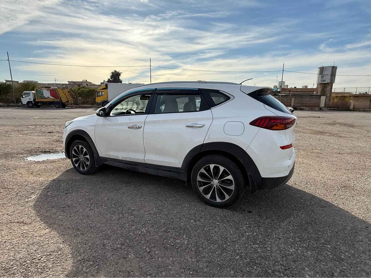 تۆکسۆن مۆدێل ٢٠٢٠ جێ جێ بۆیاغی هەیە بە سبوغ عام دەفرۆشین پشتو و پێشی کەپسە ٦٤ هەزار ڕۆیشتیە سەنەوی هەتا ٢٠٢٩ نوێیە چوار تایەو ویلی نوێی لۆ بەسترایە گێر و مەکینەش بە شەرت*********** أربيل, العراق
