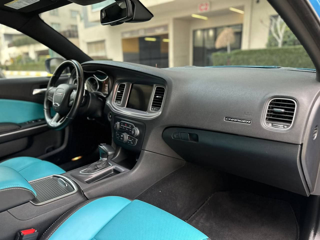 سلام عليكم
جارجر 2023 نداء اخير 
RT 5700 V8
فول مواصفات 
شاشه جبيره 
ماشيه 9000 
صندوق فقط مبدل بدون دواخل
السياره تترقم شمالي 
مكان سياره سليمانيه 
سعر 290 بي مجال 
رقم ***********
