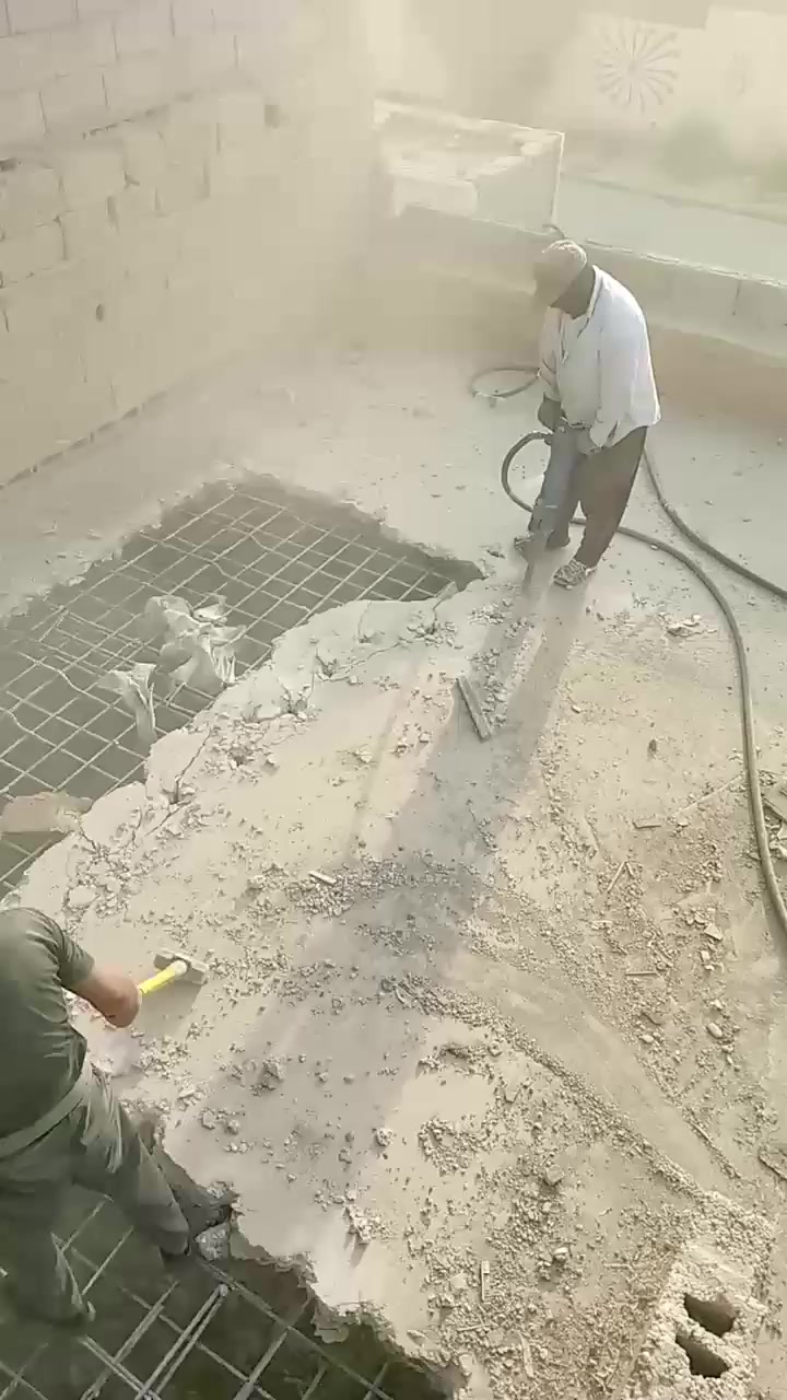 مستعدون تفليش الدور القديمه و محلات وباسعار مناسبه في جميع مناطق ديالى لاتصال على رقم ***********/***********
