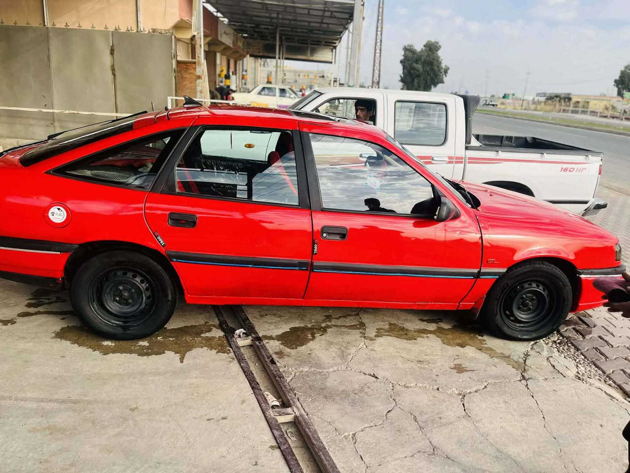 سلام عليكم سياره اوبل فكتره موديل 92 محرك 18 لا صرف لا بخار سياره كلا بشرط ما بي اي عيب رقم انكليزي سنويه جديد هزه جديد حد 30 شرط التحول مكان كركوك قرية تركلان سعر 32بي مجال رقم ***********ما متواجد خاص رقم واتساب مكلف بل نشر Singapore
