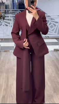 قطع مميزة • تفاصيل • موصل