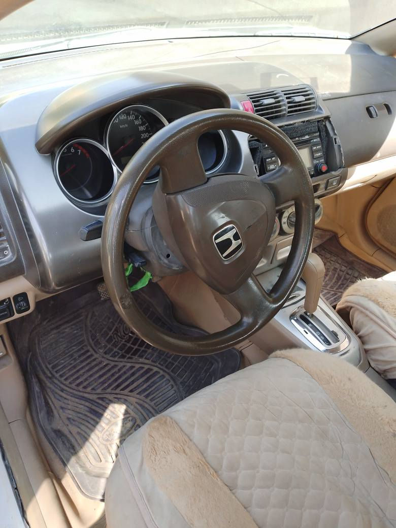 هوندا 2007 بسمي بغداد مكفوله  اوتوماتيك سنويه ورقم جديد  بابل  كفل موبايل *********** حلة, بابل
