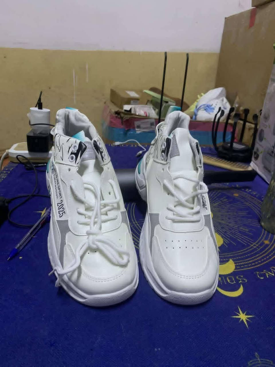 قياس 42 سعركم وبلعافيه


**إذا كنت صاحب هذا الإعلان وتريد حذفه لأي سبب، رجاءا أرسل رسالة إلى الدعم الفني**