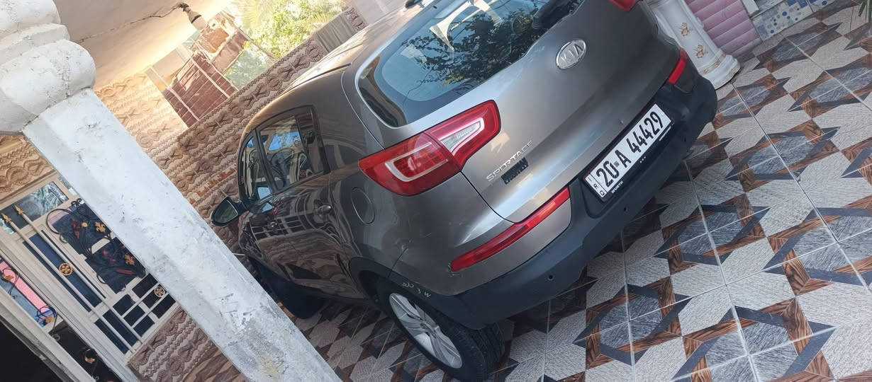 سلام عليكم سبورتج البيع موديل ٢٠١٢ سياره تخم تاير رقم انكليزي السعر ١٢٢وبيها مجال ***********
