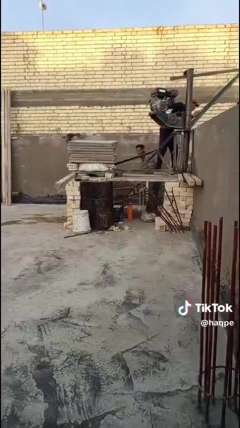 #ونج_تصعيد_وتنزيل   كافة المواد تراب فرشي شتايكر بلوك طابوك فرمستون بحص رمل اسمنت  من الطابق الاول الئ اخره
#سعر_مناسب
***********
***********
#اتصل_وتدلل
#ونج_تصعيد_وتنزيل   كافة المواد تراب فرشي شتايكر بلوك طابوك فرمستون بحص رمل اسمنت  من الطابق الاول الئ اخره
