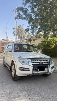 باجيرو • ٣٥٠٠ • ٤×٤