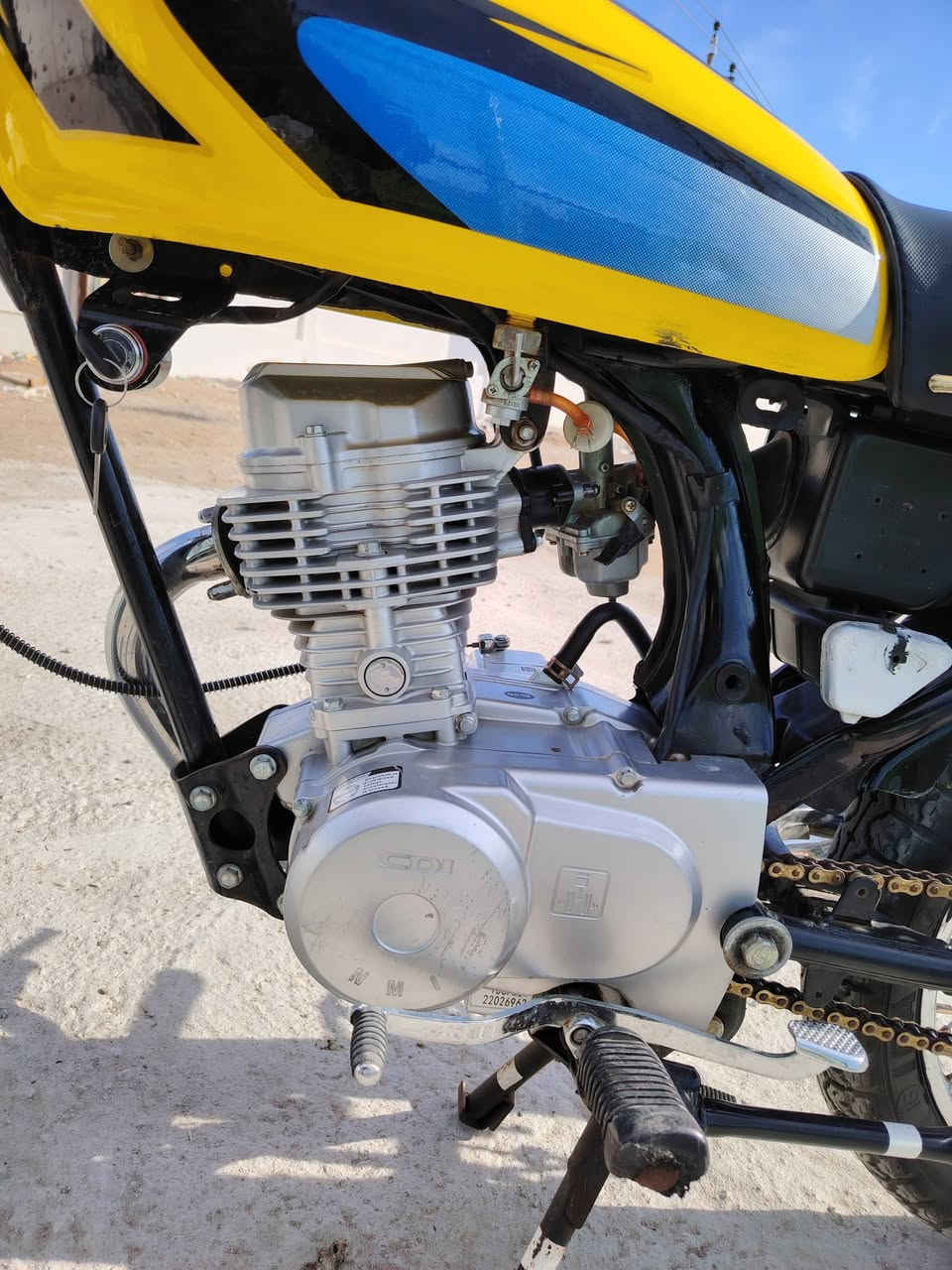 دراجه البيع وسعر خاص وهاذه رقمي ***********
