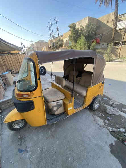 تكتك موديل ١٩ السعر اربعه وبيهه مجال بس الورقه مال المصطفئ ضايعه مكان الأمين رقم
***********
