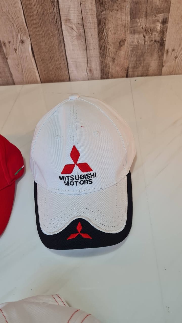 کڵاوی بڕاندی ئۆتۆمبیل 
نرخی 10 هەزار


**إذا كنت صاحب هذا الإعلان وتريد حذفه لأي سبب، رجاءا أرسل رسالة إلى الدعم الفني**