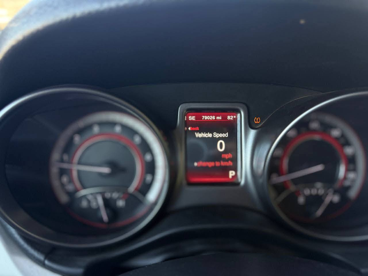 السلام عليكم
جورني ٢٠١٩ 
6 سلندر تخم تاير جديد تبريدها فول 
دواخلها جلد اسود نضيف و سيارة محركها فول ما شاء الله و سياره ما ماشيه هواي 
*********** بي واتساب 
بغداد
