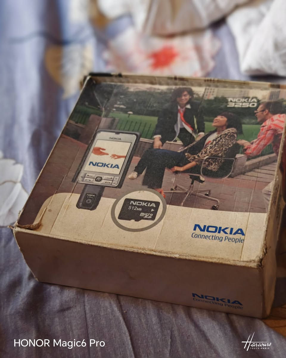 مرحبا... ٣٢٥٠ كامل ملحقات ٧٥ الف وتدللون علينة
*********** شكرا للجميع 🌹
