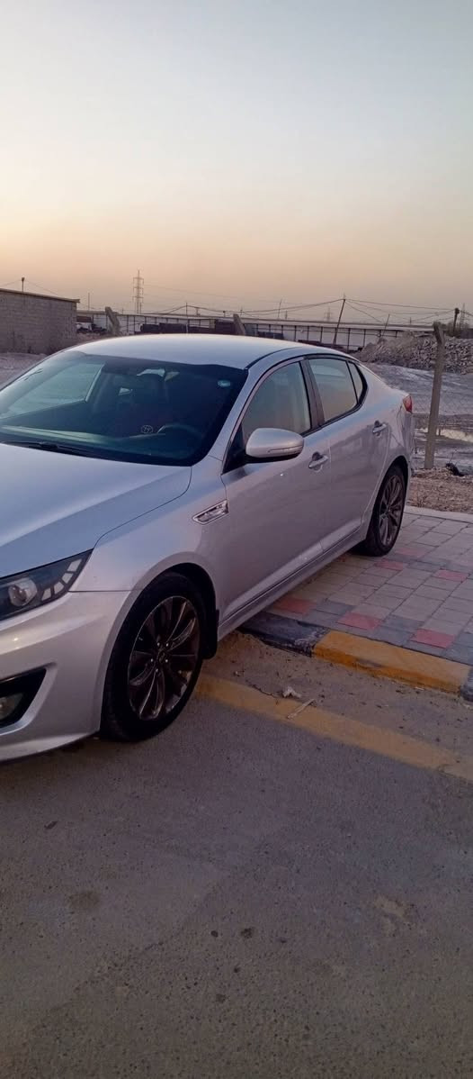 اوبتما 2011 كوري أربيل تريد وكاله او تحويل هزه جديده بيه قطعتين صبغ فقط والباقي مكفولة على وضع الشركة محرك 2000 دوش سياره جاهزة من كلشي محرك وگير وتبريد مكفولات حداديه جديده تخم تاير جديد السعر 98 وبيه مجال بيع او مراوس حسب القناعة للاستفسار *********** مكان السياره النجف
