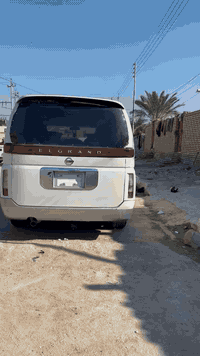 السلام عليكم أعيد النشر بسبب الوعود الكاذبه 
نيسان جراند موديل 14كفاله 
عامه فول موصفات 
 بيها نواقص جدا بسيطه الله شاهد ومشتريها 
$75 عندي ضرف ولأن عارضها 30ورقه الي تفيده يتصل عليه 
مكاني ناصريه مركز ***********
