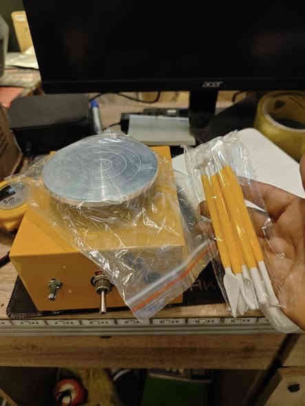 متوفر
عجلة فخار كهربائية دوارة صغيرة من السيراميك يمكنك صنعها بنفسك لعمل السيراميك والصلصال والفنون والحرف اليدوية من سينوز
انطي سعر بالعافية للاستفسار***********
