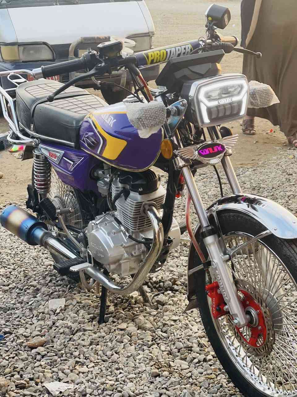 سلام وعليكم تايكر 2025 للبيع ما متواجد خاص مكاني ديالى شهربان *********** صلنصه مالتها البلاديه عيبها شي واحد بس الدشبول طافي بس عده اكفلها من الشخط ✨
