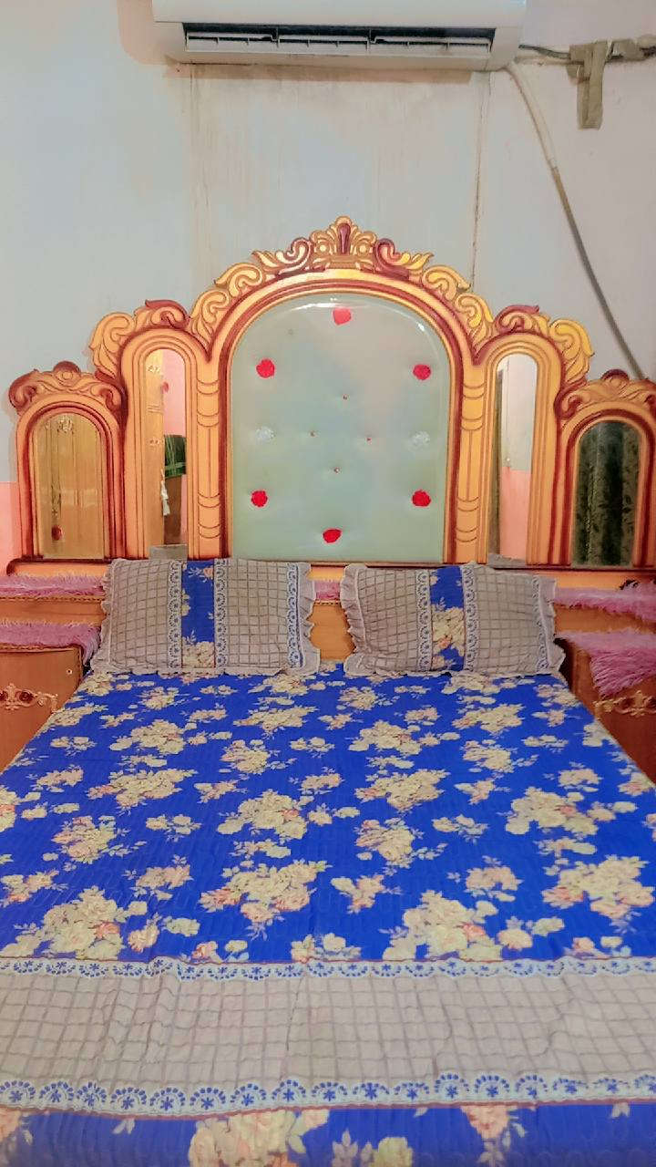 سلام عليكم غرفه نوم البيع يا ستفسار على هذ الرقم ***********
