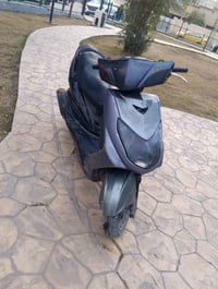 دراجة سكنس • كابريتر • مكينة نظيفة