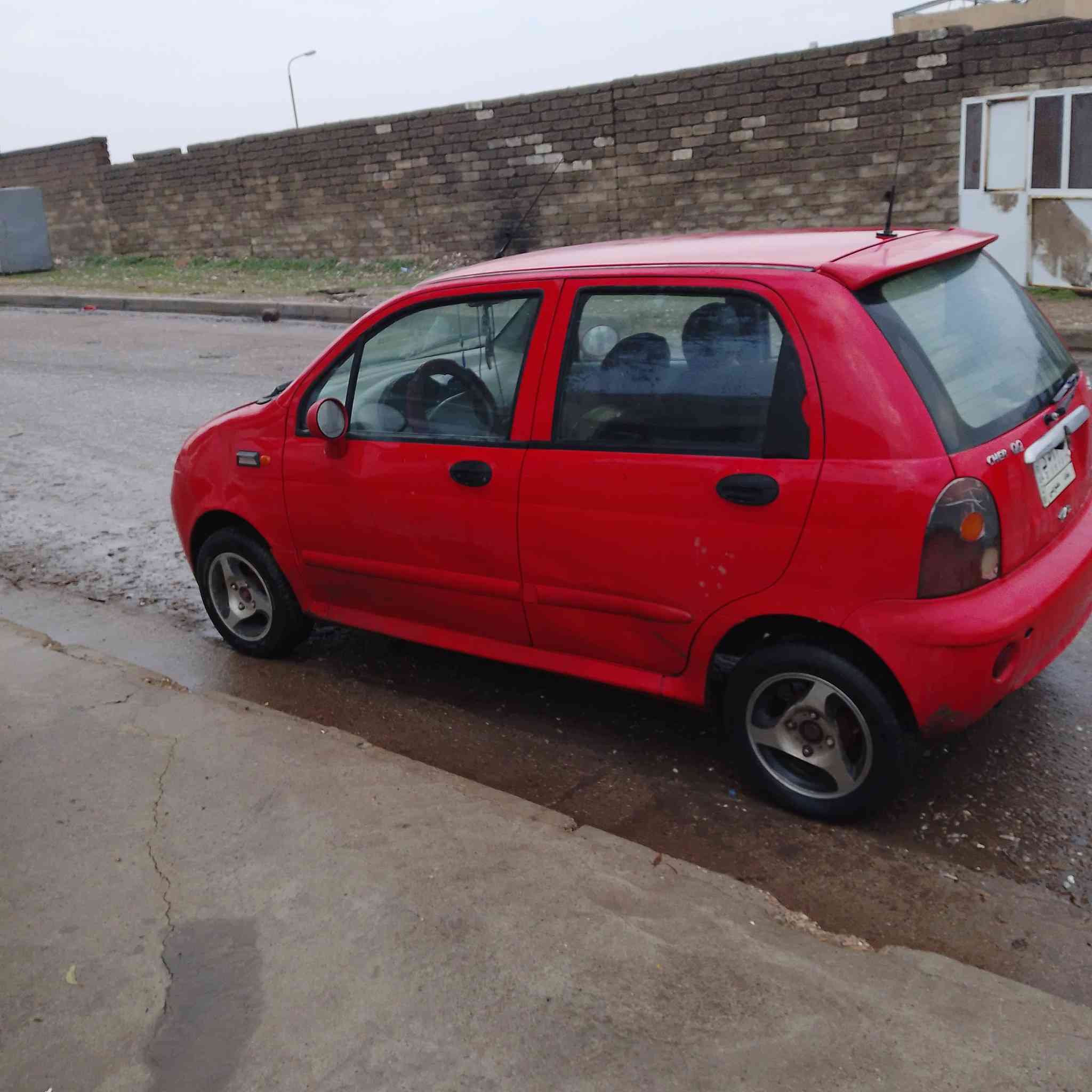 السلام عليكم سياره QQ اللون الأحمر موديل 2008 شرط التحويل سياره كاعدة سعر 28 بيها مجال التفاصيل الاتصال على الرقم ***********  المكان الموصل
