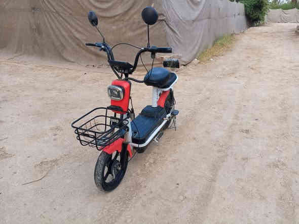 السلام عليكم باسكل للبيع السعر 250وبي مجال اتصل على ***********
