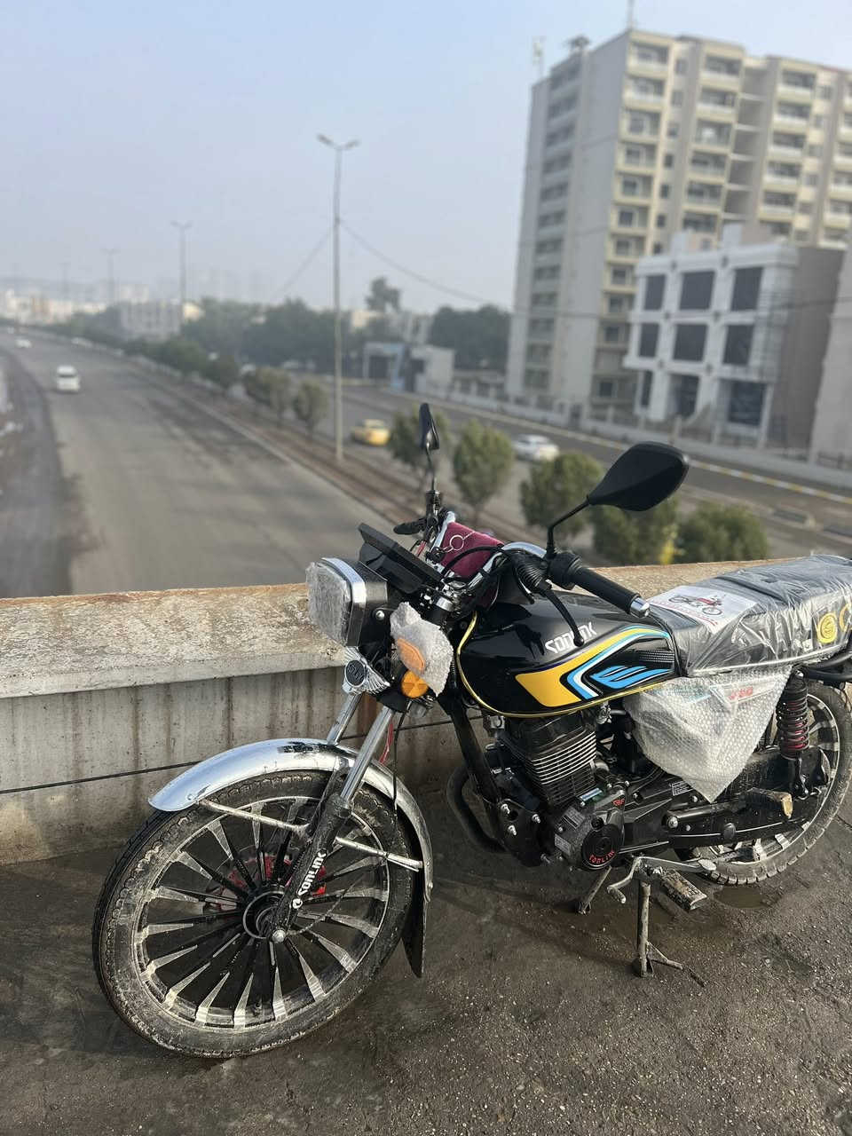 للبيع سونك موديل٢٠٢٥صارله شهر من نازله مكينه ٢٠٠زنجيل وضاغط وبصمه وتشغيل عن بعد السعر مليون و١٥٠ المكان بغداد الدورة ***********
