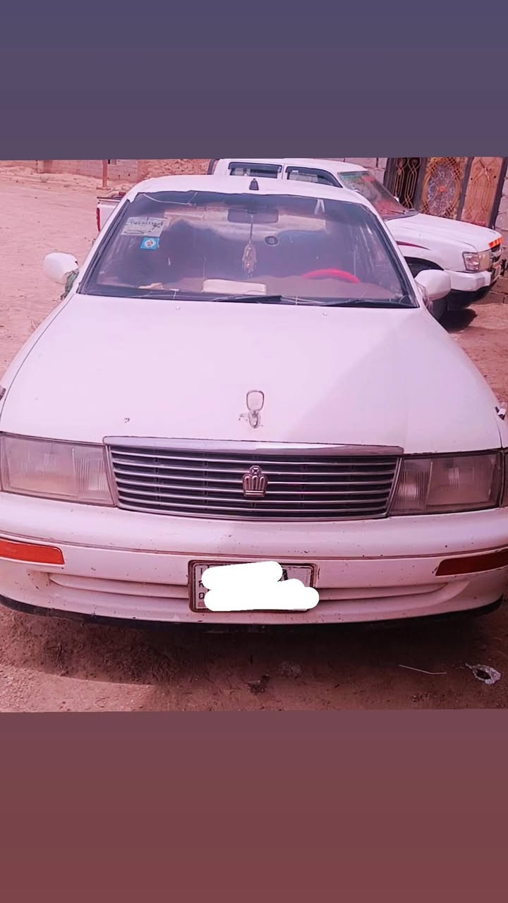 سياره للبيع بطه متصل رقم نكليزي  سنويه مامنتهيه 2030صاحبه يريد مداور يعني مداور ثاني يوم مكفوله من لكص ونقل حداديه تبريد مكفوله ع اخر سعر48شراي تصل بيه وتساب ***********
