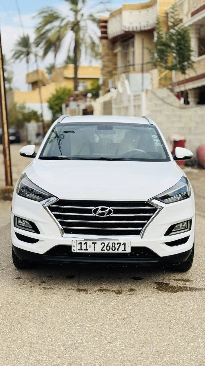 توسان 2019 شركه الكاصد فول عدا بنروما مكفوله رقم بغداد بسمي كشنات جلد وكهرباء 5 عدسات سعر 198 بيها مجال ***********
