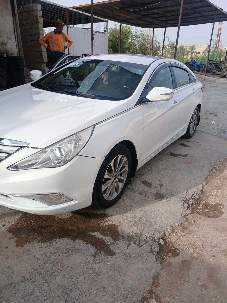 السلام عليكم
سوناتا موديل ٢٠١٣ خليجي مواصفات ٢٠١٤ كفاله عامه بيها بارد بسيط مثل ما موضح ب السونار سياره جاهزه محرك ٢٤٠٠ كفاله كير ومحرك رقم سليمانيه  دولي جديد ب اسمي السعر ١٣٥ وبيها مجال 
مكان بابل الاسكندريه 
غير متواجد ع الفيس 
رقم ***********

