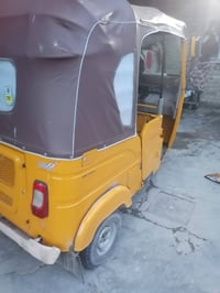 مديل ٢٢ مرقمه مكفوله من تعمير وصبغ بغداد شعله سعر ٨٥٠٠ 07822702917