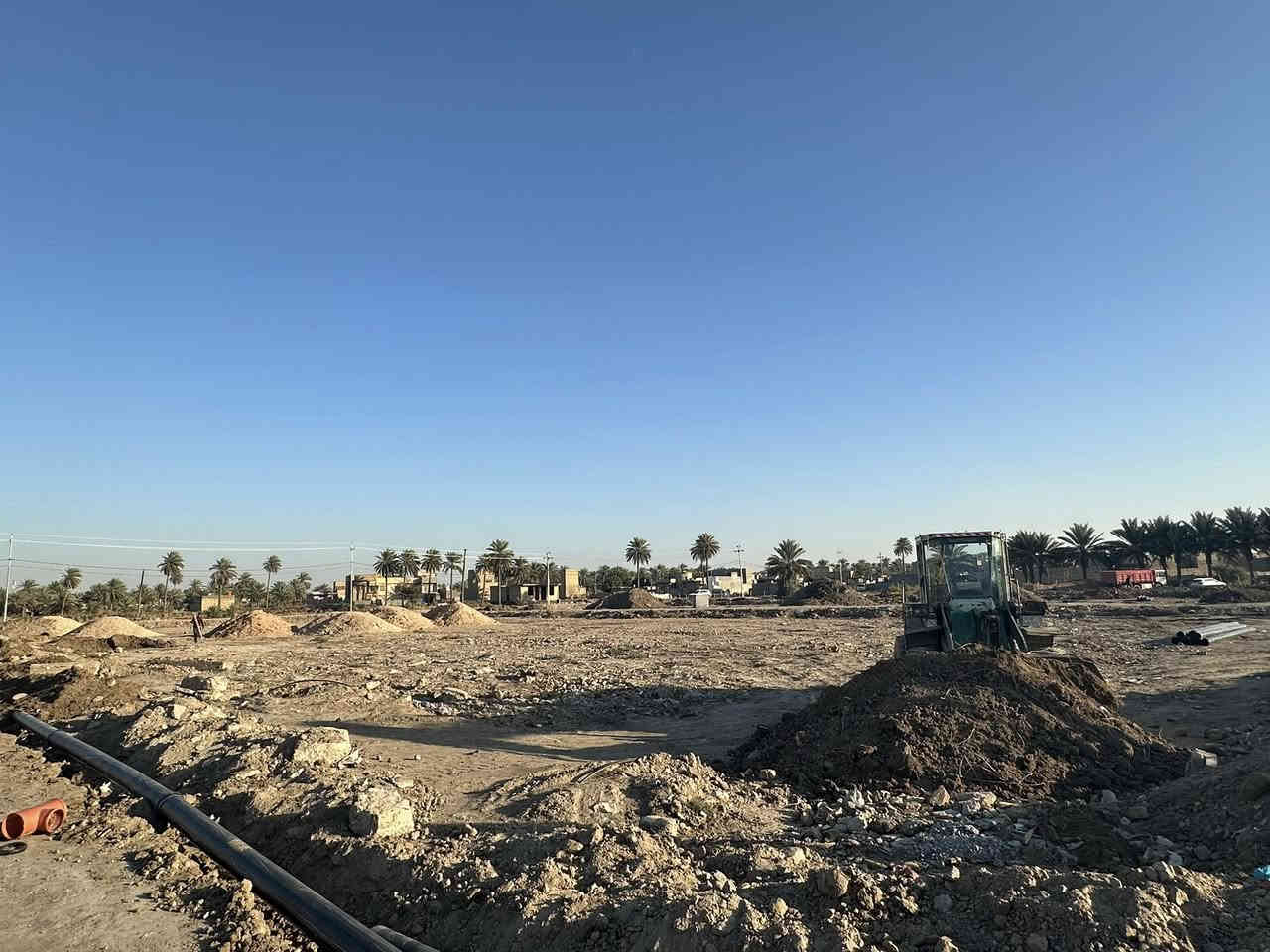 السلام عليكم

قطع اراضي سكنيه للبيع وبمساحات مختلفه. 
طابو زراعي سند 25.
 متوفره بـ مساحات  200 م و 150م بوجه 10 ونزال 15 حلوات . 

الخدمات 
ماء - كهرباء - مجاري - اناره ليليه - ارصفه - تبليط قيد الانشاء 
الموقع 📍
نهاية نادر الثالثه مقابل محطة العرفان. 

للاسـتـسفار عـن اي عقار يتم نشره
 مراسلة الصفحه او الاتصال على  🏭 
 ⁠***********   
***********
