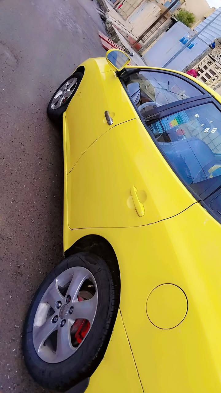 سلام عليكم سياره للبيع لاانتره موديل 2009 بلا ضرر هيئه وقرامت صفر رقم كامل بس ستلم الوحات محرك 16 كير محرك شرط سعر 110بيها مجل قليل لي مو شاري لايخبرني بنوبه رقم ***********
