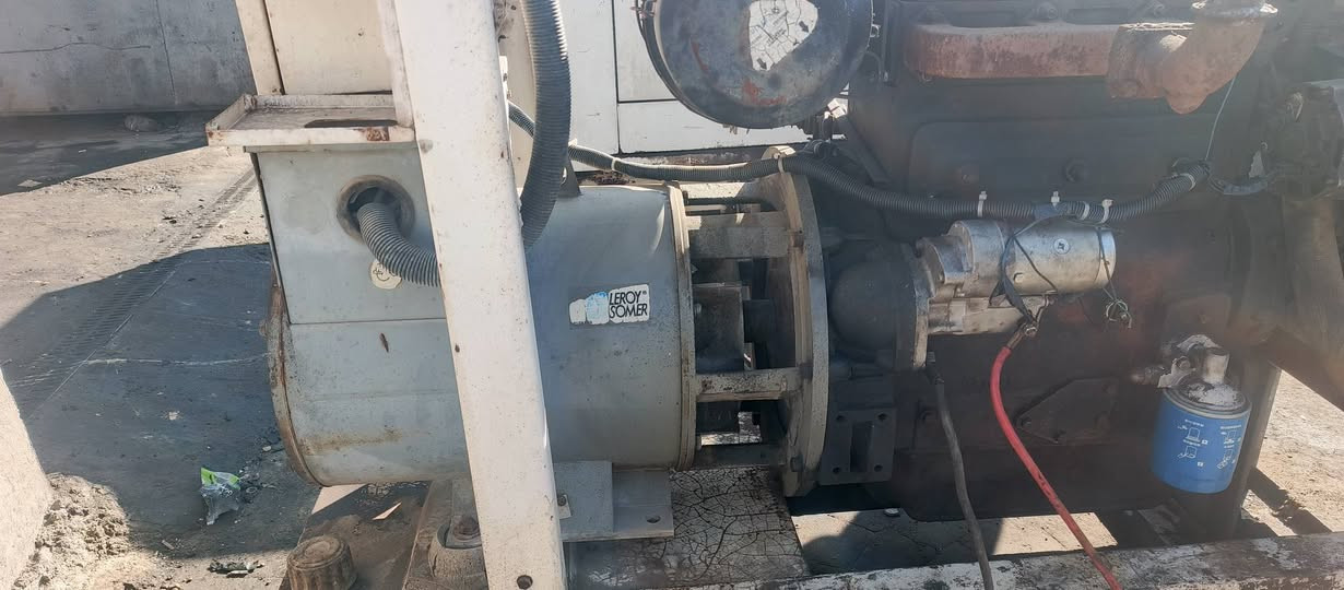 مولد بيركنز للبيع 30 كيفي اوتو كله كامل لا تبخير ولا تنقيص على شرط عل حمل ***********
