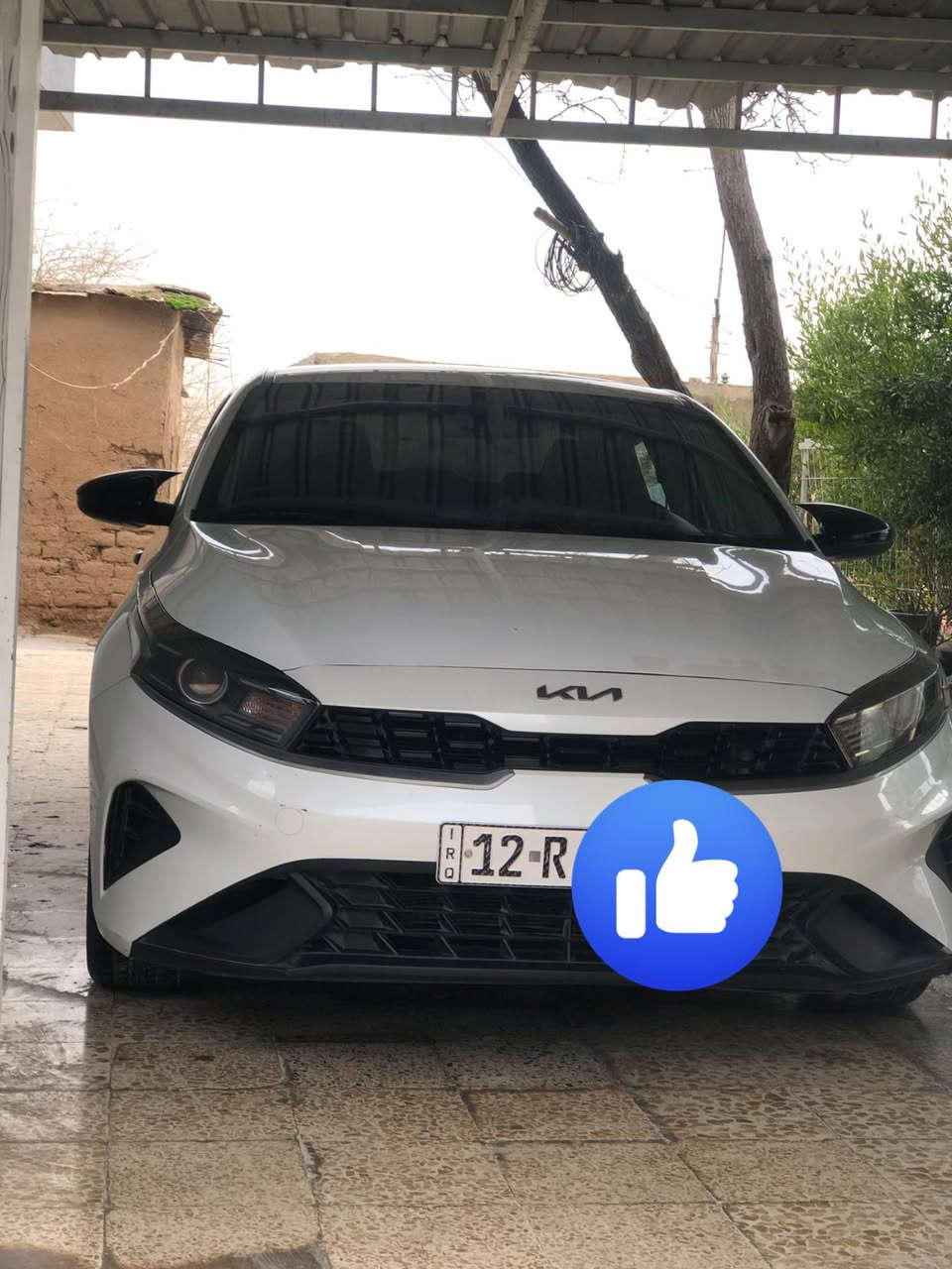 السلام عليكم 

سياره كيا فورتي موديل 2023  نص فول 
 
لون ابيض 

رقم السياره نينوى 

بيه حادث شبل ع طول ال بوند شرط ما واصل دواخل 

تحكات ستيرن 

ملاحضه السياره محرك مفتوح بس شرط ما ملعوب بل محرك بس قبق المحرك مفتوح ابيع مفتوح 

مكان السياره موصل 

***********
