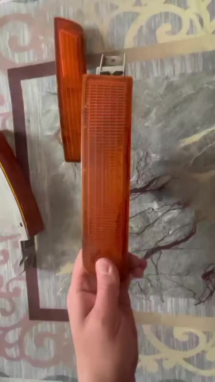 للبيع إشارة بطه متصل ٣ قطع ٣٠ الف اصلي تفصيخ تيوتا للتواصل *********** يوجد خدمة توصيل لجميع المحافظات
