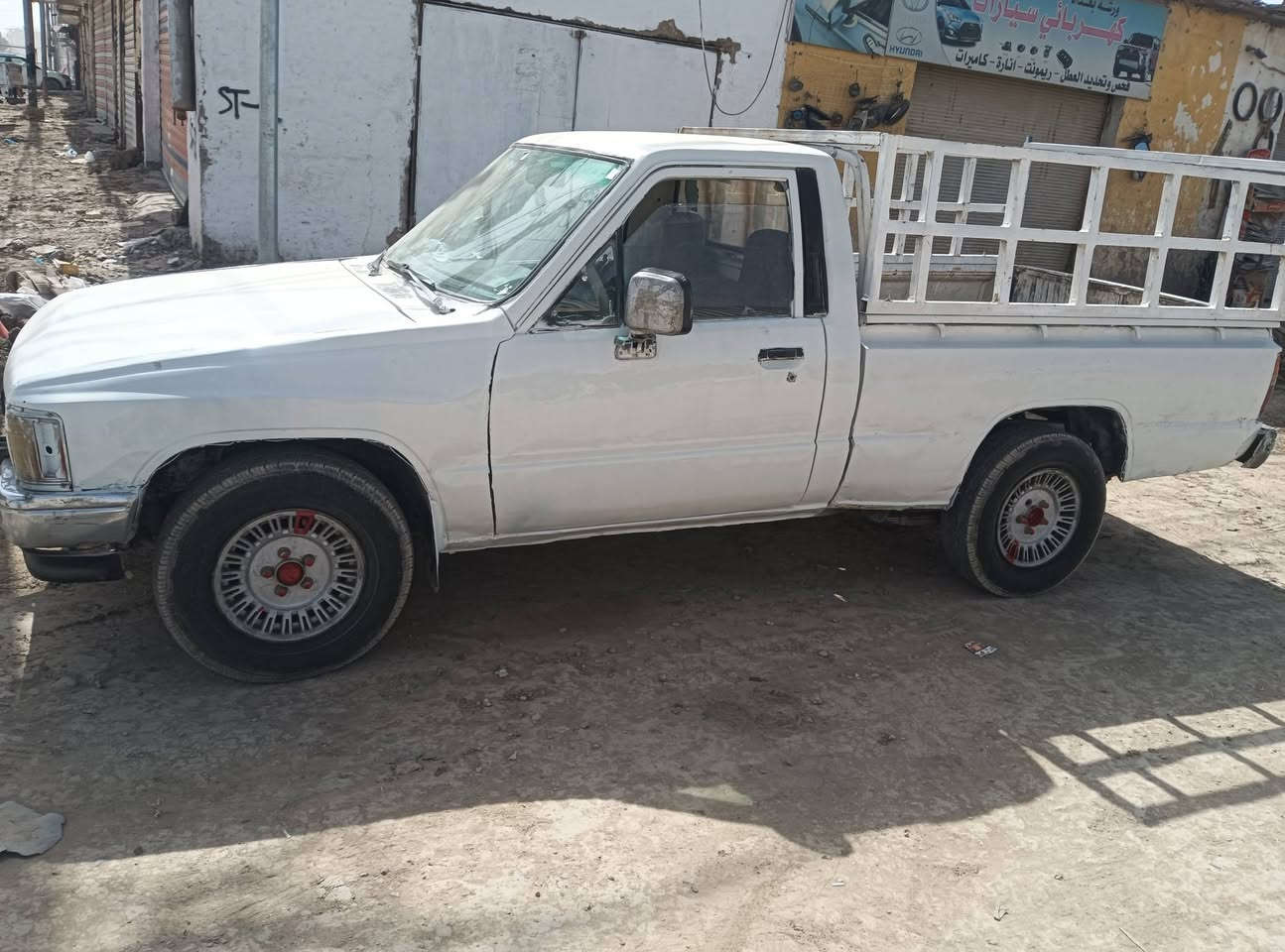 بيكم موديل 87 مكفوله رقم انكليزي السياره بسمي السعر 35 بيها مجال الرقم ***********
