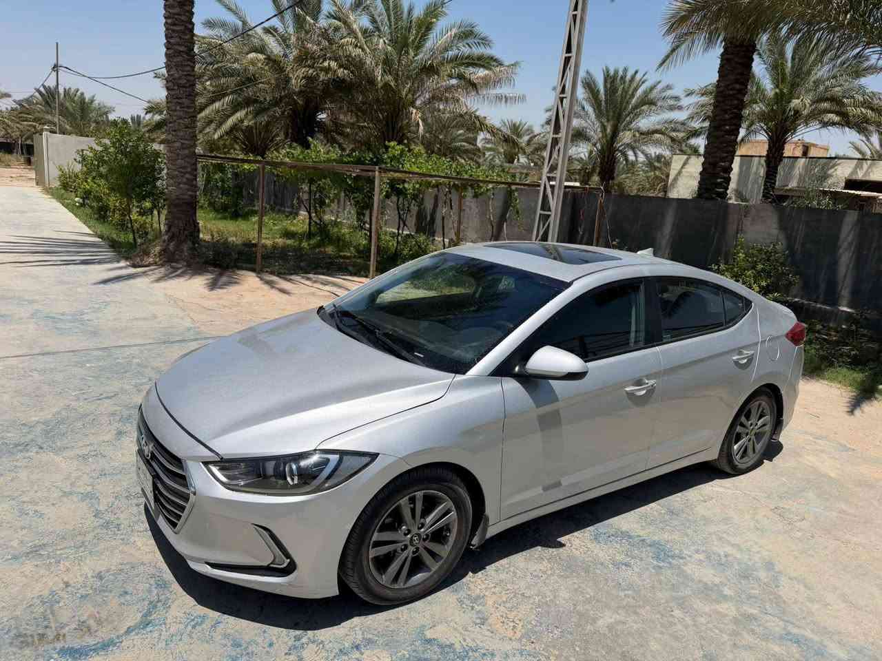 النترا 2017 وارد امريكي حادث فقط البنيد 
فول مواصفات واحد على واحد 
رقم بابل 
محرك 2000 دوش
كير اي تي 
سياره نظيفه وحلوه جاهزه بدون نواقص 
السعر 110 وبيه مجال 
للاستفسار 
‭0789 158 0984‬
‭0777 277 3337‬
المكان بابل الحله
@إشارة
