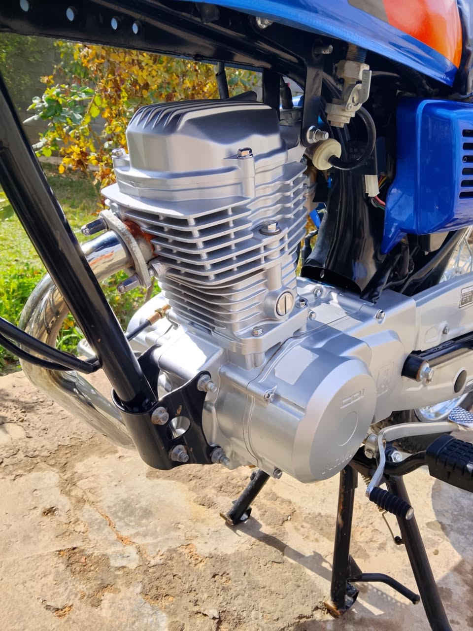 السلام عليكم دراجه نامه امتياز موديل 25 اوراق اسكنر دراجه بعدهي جديده ماشيه قليل محرك مامفتوح مكاني طويريج مرقد السيد محمد العابد منطقة الطبر هاذه رقمي***********
