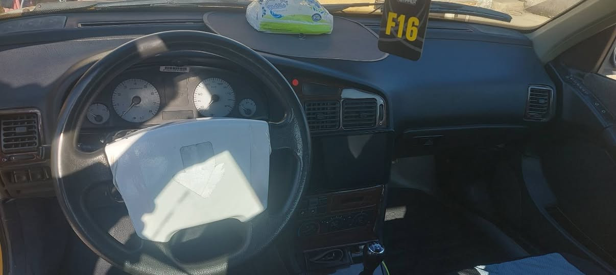 بارص ١٥
رقم بغداد انكليزي باقي على الاستلام مكينه بيها تبخير ابيع كايمه 
تبريد ثلج 
تخم تاير 
سياره جاهزه 
راعيها يريد تحويل ابيع شرط تحويل 
مكان السياره الزعفرانيه 
***********
***********
