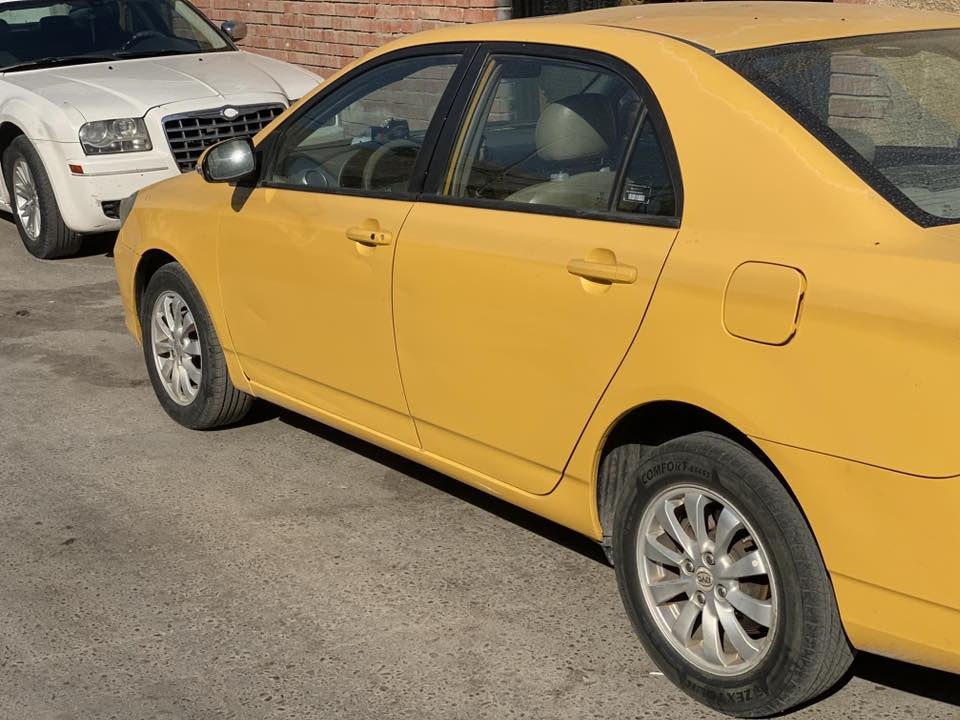 بي وايدي 2014
السلام عليكم BYD 2014 للبيع او مراوس حسب القناعه السياره خير من الله مكفوله كفاله عامه سونارها موجود بالمنشور هزة جديده ارقام انكليزي تحويل ثاني يوم السياره بأسمي ماشيه 
(68الف )هيئة وغرامات مصفره للاستفسار تواصل *********** واتساب او اتصال السعر 62$
