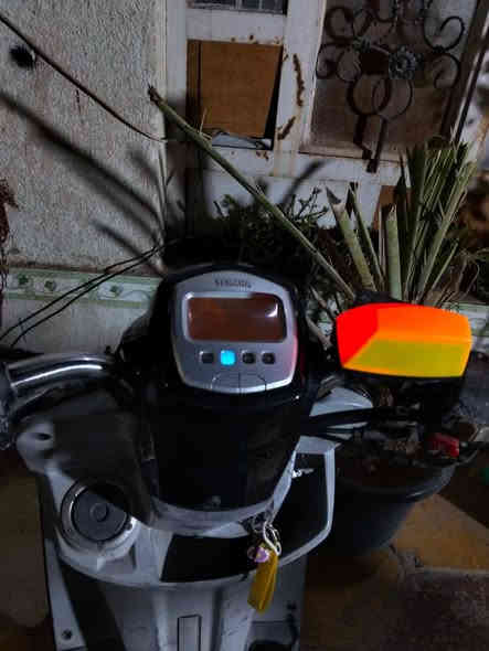 للبيع ماكس بوليسي نوزل مفتوحه بوشه وبستم دراجه  نضيفه وكامله سلف اشاير كلشي بيه شغال 850وبيه مجال رقم سوق شيوخ حي العسكري  ***********
